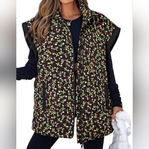 Sleeveless Quilted Puffer Vest in Black Floral